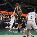 El Lenovo Tenerife impone su fortaleza coral (6)