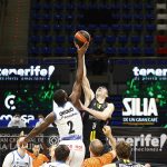 El Lenovo Tenerife impone su fortaleza coral (2)