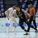 El Lenovo Tenerife exige al líder Real Madrid y cae en el epílogo (20)