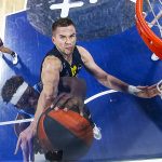 El Lenovo Tenerife firma otro triunfo coral y sigue intratable (25)