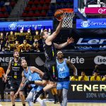 El Lenovo Tenerife firma otro triunfo coral y sigue intratable (16)