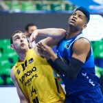 El Lenovo Tenerife 'asalta' el Coliseum en un enorme acto de superación (15)