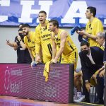 El Lenovo Tenerife 'asalta' el Coliseum en un enorme acto de superación (5)