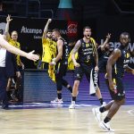 El Lenovo Tenerife alarga su leyenda (17)