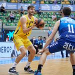 Un volcán llamado Lenovo Tenerife hace historia en Burgos (10)