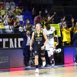 El Lenovo Tenerife festeja su primera alegría del curso (16)