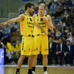 El Lenovo Tenerife cae en su estreno liguero en Lugo (5)