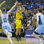 El Lenovo Tenerife cae en su estreno liguero en Lugo (4)