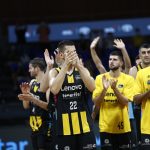 El Lenovo Tenerife se queda a las puertas de la final, tras tutear al Madrid (35)