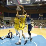 El Lenovo Tenerife tira de carácter para ganar in extremis en Santiago (2)