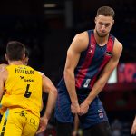 El Lenovo Tenerife 'asalta' el Buesa Arena (4)