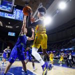 El Lenovo Tenerife se hace fuerte desde la defensa (11)