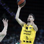 El Lenovo Tenerife impone su ley en Sevilla (8)