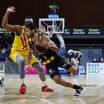El Lenovo Tenerife cae ante un Barça más físico (2)