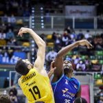 El Lenovo Tenerife suma un triunfo clave en Burgos (3)