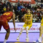 El Lenovo Tenerife cae en Murcia tras pelear hasta el final (2)