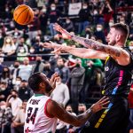 El Lenovo Tenerife cae en el infierno turco y el play in se decidirá en el Santiago Martín (8)