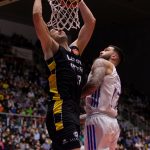 El Lenovo Tenerife cae en semifinales (11)