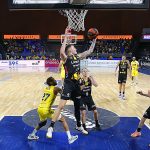 El Lenovo Tenerife se hace fuerte desde la defensa (19)