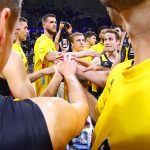 Sufrida victoria en la prórroga ante un correoso Real Betis (18)