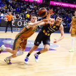 Sufrida victoria en la prórroga ante un correoso Real Betis (15)