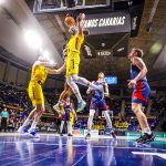 Trabajada victoria para cerrar invictos el #Top16 (8)