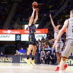 El Lenovo Tenerife estira su racha ante un correoso San Pablo Burgos (12)