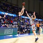 El Lenovo Tenerife estira su racha ante un correoso San Pablo Burgos (11)