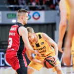 El Lenovo Tenerife impone su ley en Zaragoza (3)