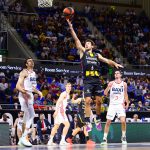 El Lenovo Tenerife tumba a un correoso BAXI Manresa y saca su billete para el playoff (10)
