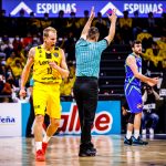El Lenovo Tenerife se adelanta en el playoff ante el Tofas Bursa (10)