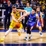 El Lenovo Tenerife se adelanta en el playoff ante el Tofas Bursa (11)