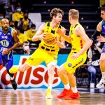 El Lenovo Tenerife se adelanta en el playoff ante el Tofas Bursa (6)