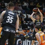 El Lenovo Tenerife cae tras acariciar una gran remontada (7)