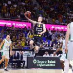 El Lenovo Tenerife saca su mejor versión para tumbar al Joventut (17)