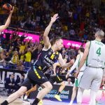 El Lenovo Tenerife saca su mejor versión para tumbar al Joventut (4)