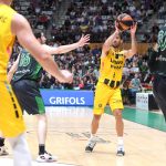 El Lenovo Tenerife, sin opciones en Badalona (2)