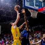 Victoria sobre la bocina para cerrar una gran fase regular (11)