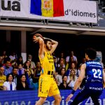 Victoria sobre la bocina para cerrar una gran fase regular (8)