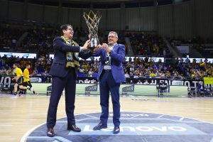 El Lenovo Tenerife cae ante el Bitci Baskonia (4)