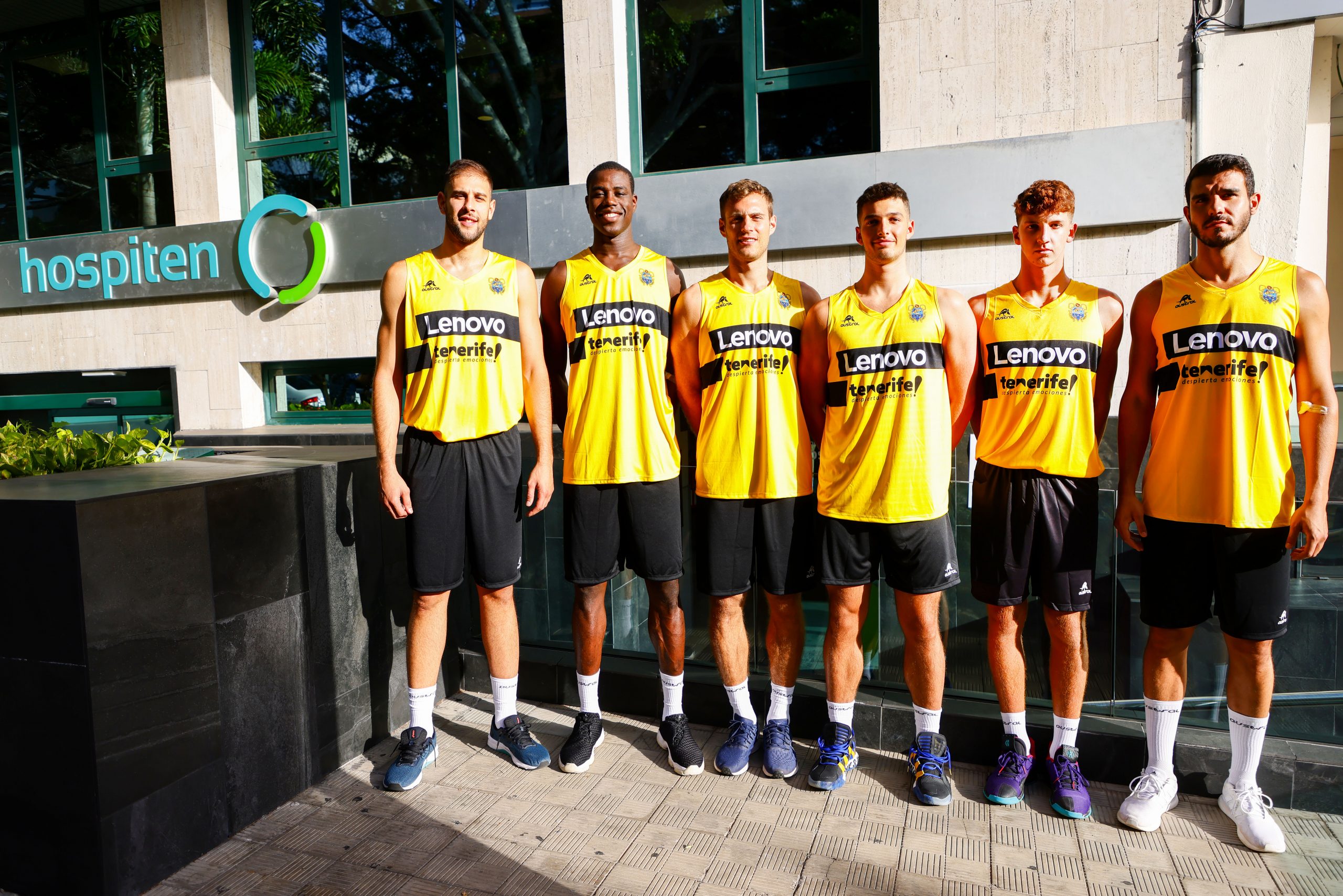 Arrancan los reconocimientos médicos del Lenovo Tenerife 22/23 Imagen de Arrancan los reconocimientos médicos del Lenovo Tenerife 22/23