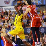 El Lenovo Tenerife impone su sello en el Nou Congost (5)