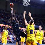 El Lenovo Tenerife suma buenas sensaciones en una Copa Isola de alternativas (12)