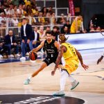 El Lenovo Tenerife tiñe el derbi de aurinegro (10)