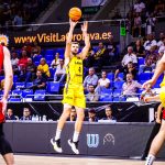 El Lenovo Tenerife tumba al campeón lituano para estrenar la BCL 22/23 (2)