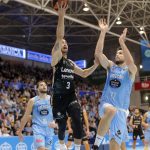 El Lenovo Tenerife deja su sello en la 'caldeira' de Lugo (4)