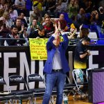 El Lenovo Tenerife saca su mejor versión y tumba al Valencia de Euroliga (1)