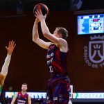 El Lenovo Tenerife se hace fuerte desde la defensa (7)