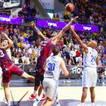 Otra exhibición coral para festejar la novena victoria liguera (18)