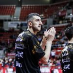 El Lenovo Tenerife gana en la prórroga con un Gio colosal (20)